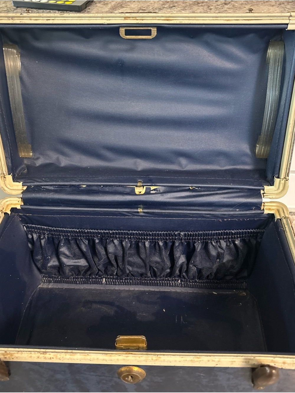 VINTAGE 1950s SAMSONITE Swatter Bros Admiral Blue Makeup Train Cosmetic Case - Picture 10 of 12